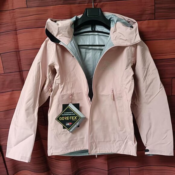 Arcteryx Beta Series Beta LT JacketHooded Hardshell Jacket, Size S - Picture 6 of 9